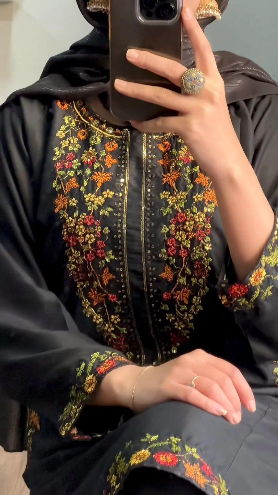 Chic Women's Stitched Embroidered Shirt And Trouser Set - 2 Pcs